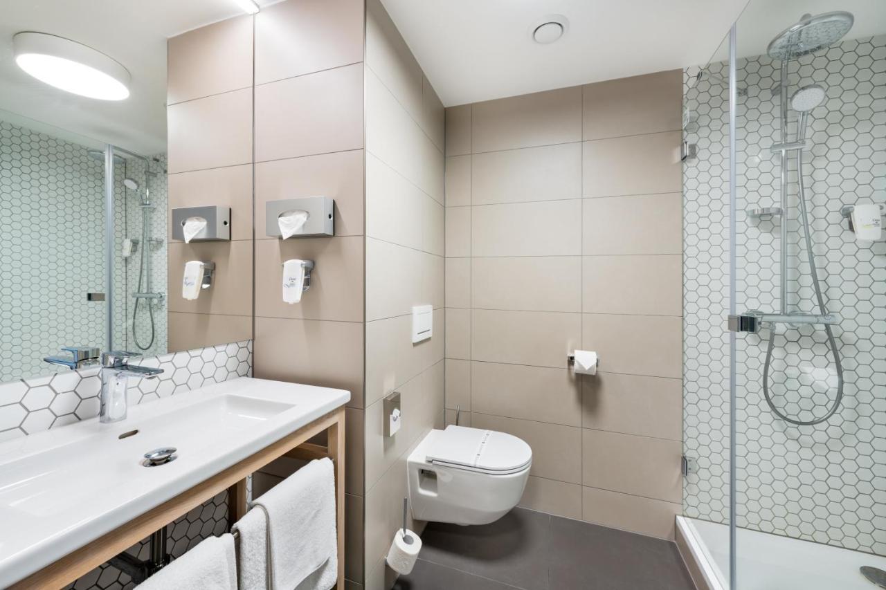 Airport By Ihg Praha