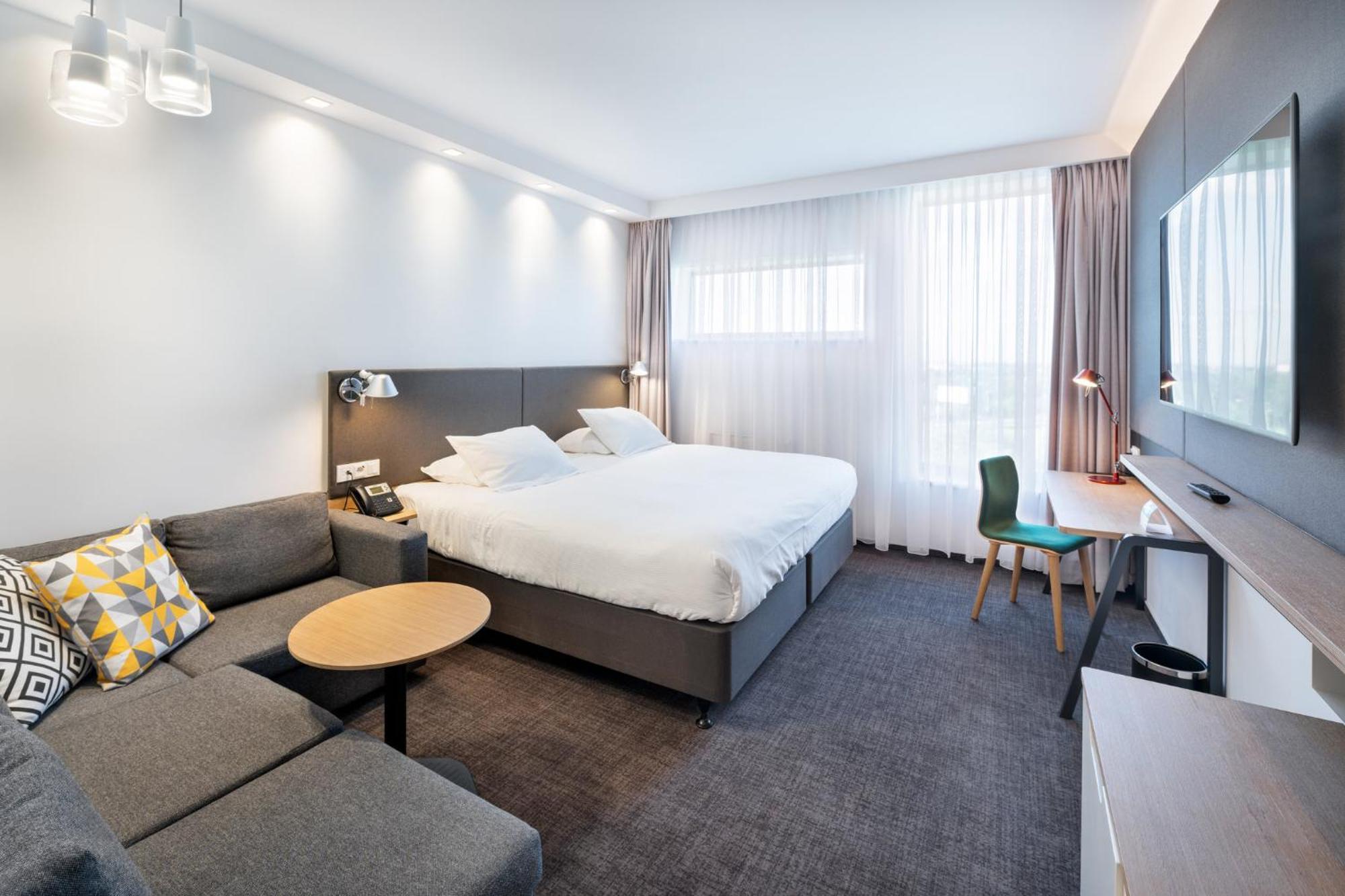 Hotel Airport By Ihg Praha
